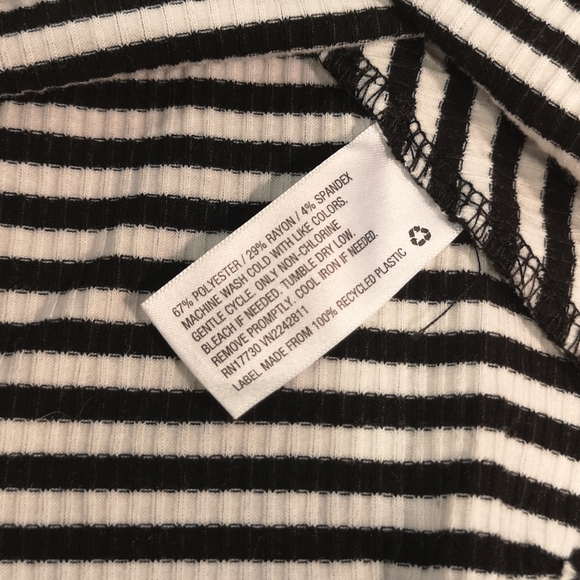 Mossimo skater dress - Picture 3 of 4